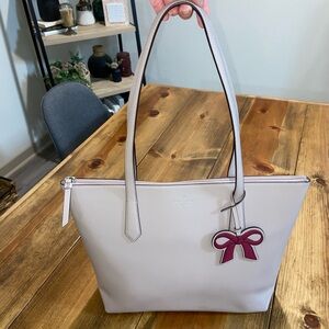 NWOT Kate Spade Cassy Large Tote Bag - Muted Taupe